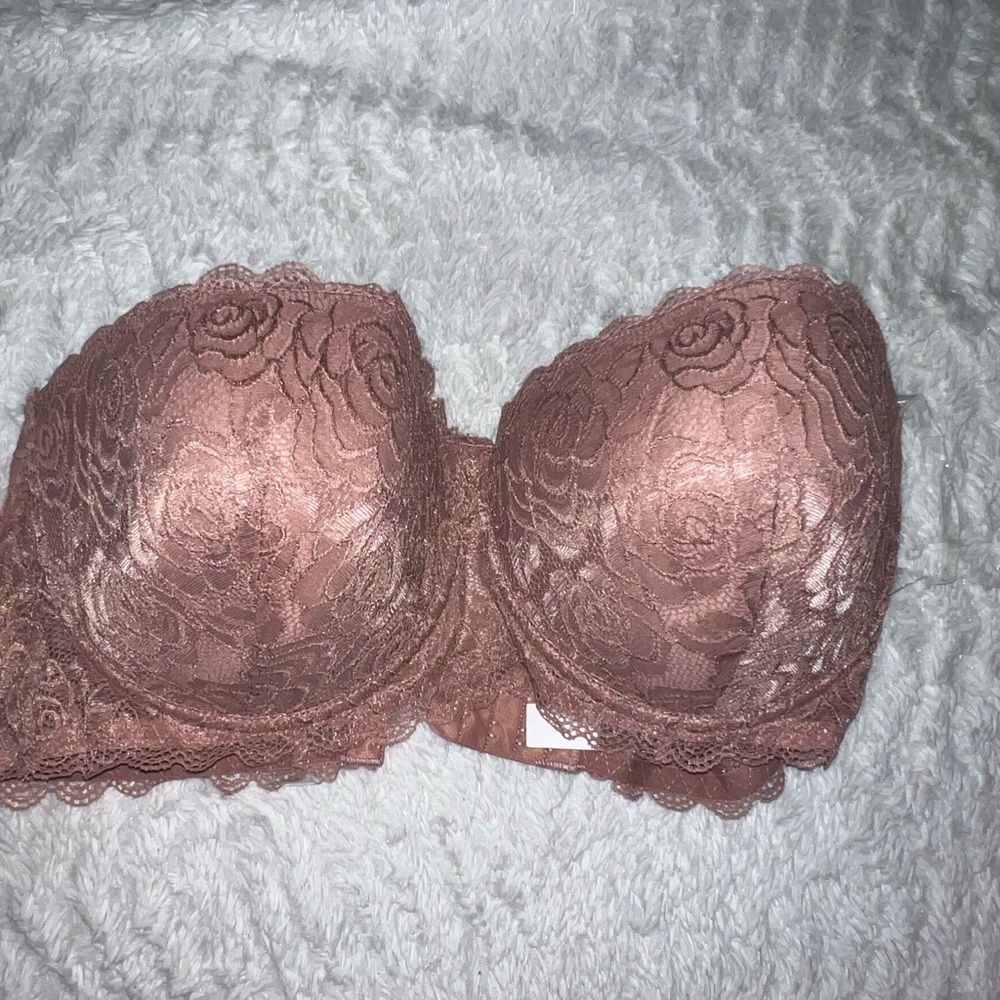 42DD strapless bra